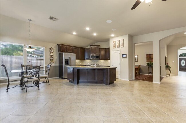 Building Photo - 13211 Misty Shore Ln