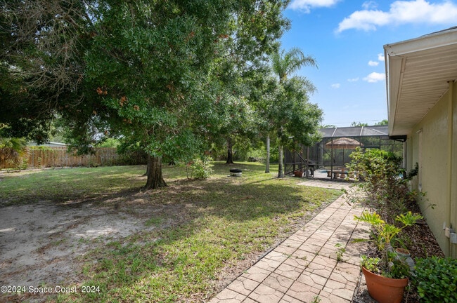 Building Photo - 3605 Valkaria Rd