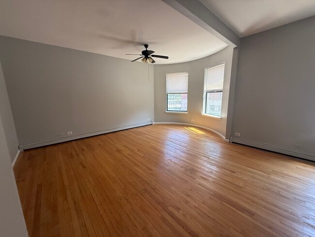 Building Photo - 368 E 59th St