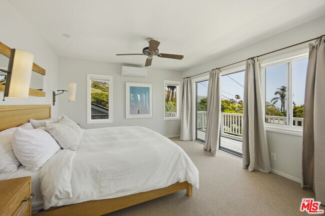 Building Photo - 26723 Latigo Shore Dr