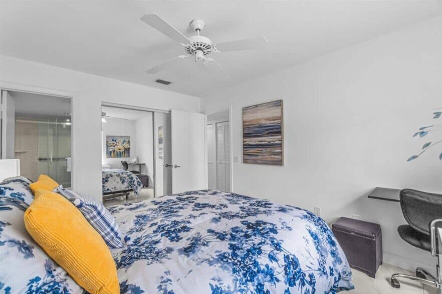 Building Photo - 119 Waterside Dr