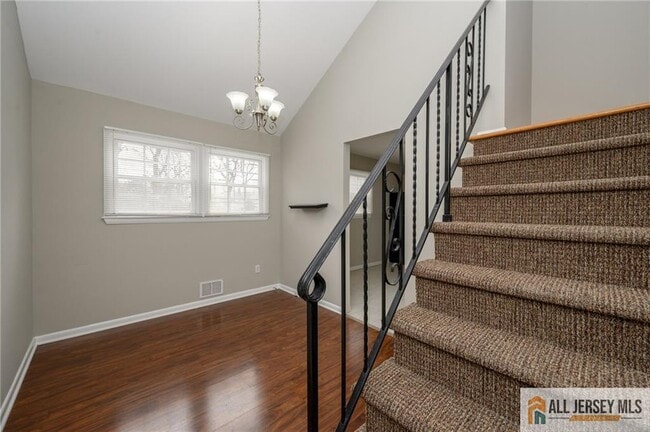 Building Photo - 691 Inman Ave