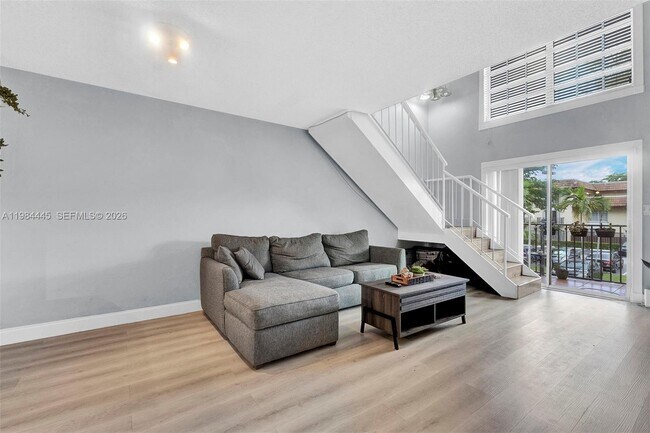 Building Photo - 8600 SW 109th Ave