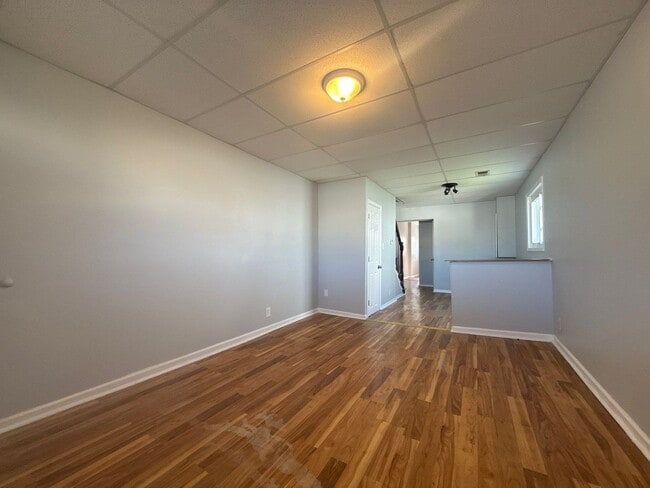 Building Photo - Beautiful Two-Bedroom House In Dundalk