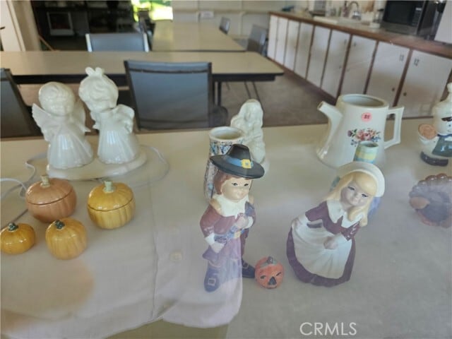 Building Photo - 22619 Nadine Cir