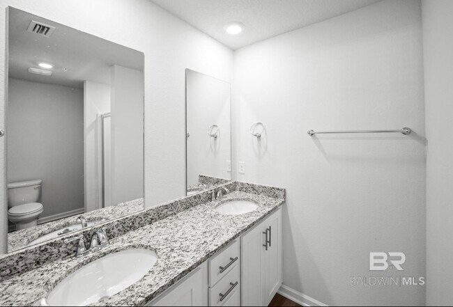 Building Photo - 4246 Lost Bay Dr