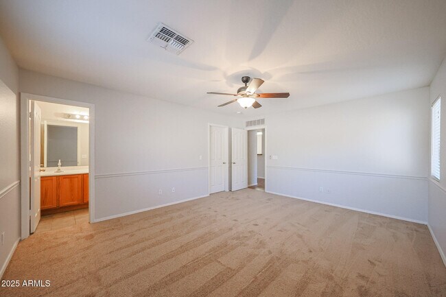 Building Photo - 16026 W Winchcomb Dr