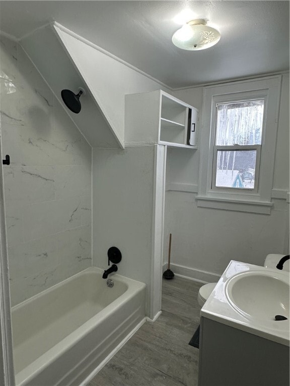 Building Photo - 557 Glide St