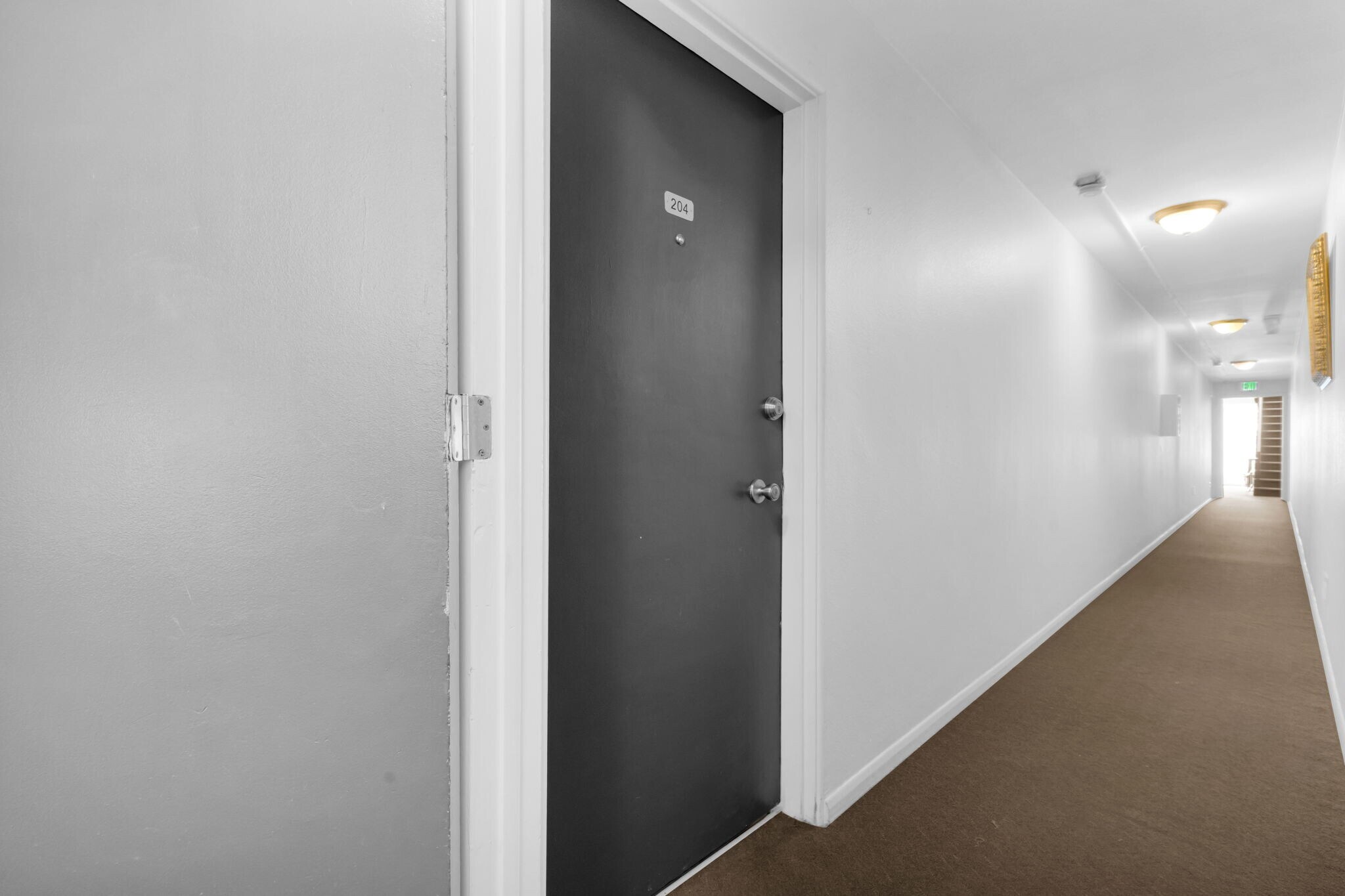 Front door from hallway - 21 N Washington St