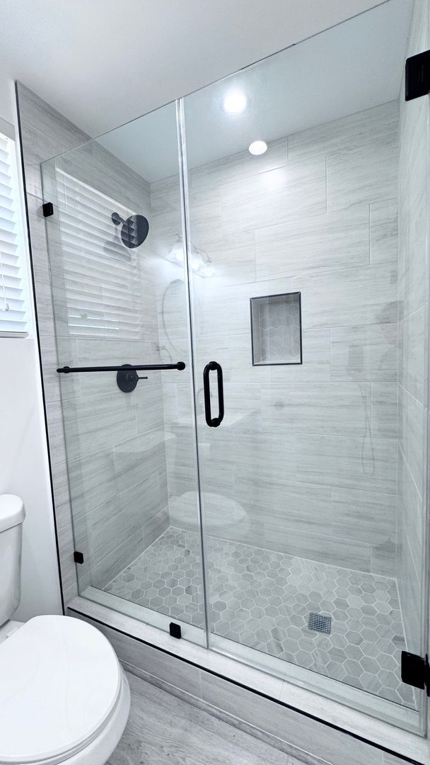 Building Photo - Charming Newly Renovated 1-Bedroom Home in...