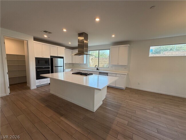 Building Photo - 1853 Crown King Ct