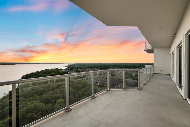 Building Photo - 2800 Lakeside Pky