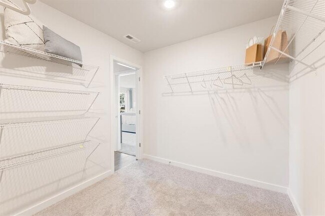 Building Photo - 1707 Harper Lily Ln