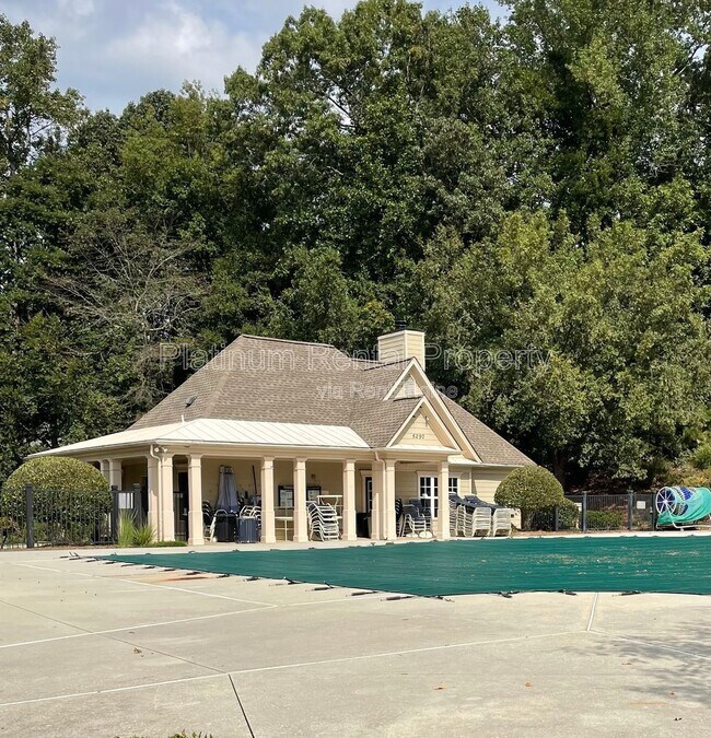 Building Photo - 5265 W Price Rd