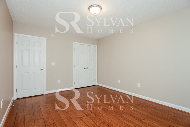 Building Photo - At Last, This Is What You Have Been Searching For!