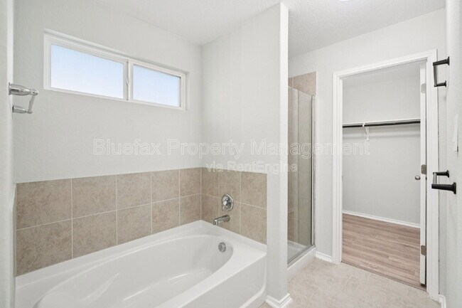 Building Photo - 14046 Cremello Fls