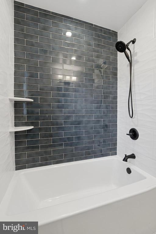 Building Photo - 2110 Bellemead Ave