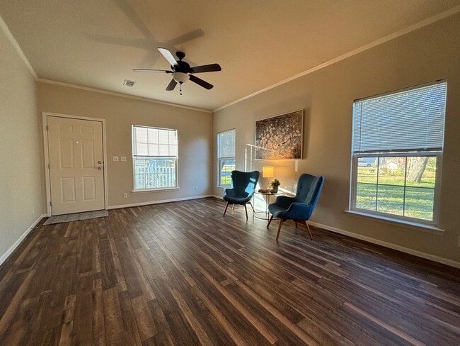 Building Photo - 294 Heatherwood Dr