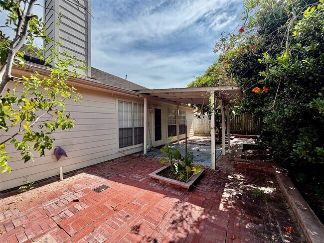 Building Photo - 21306 Walden Grove Ln