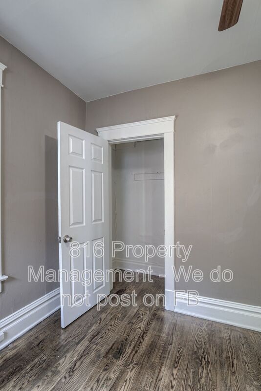 Building Photo - 800 E 33rd St