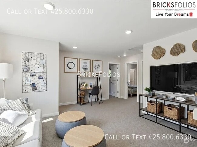 Building Photo - Make It Yours: Brand New Spacious Living i...