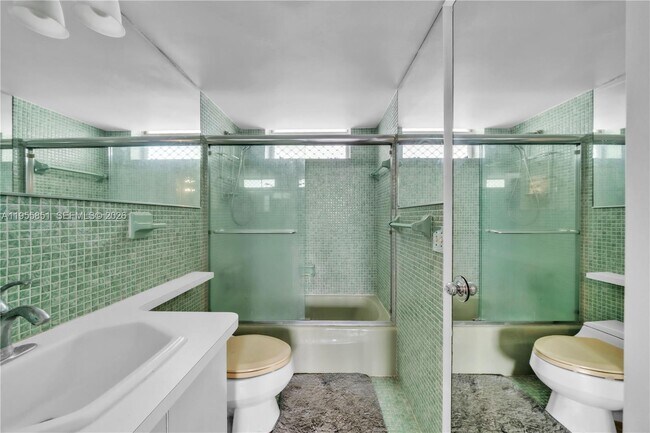 Building Photo - 3030 Marcos Dr