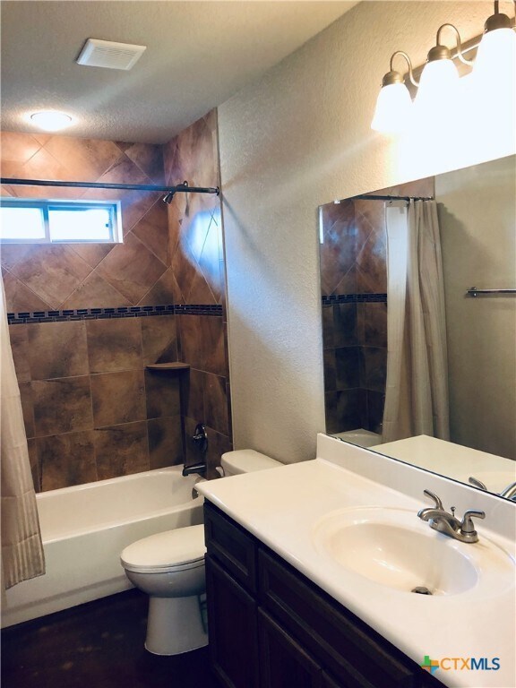 Building Photo - 606 Tumbleweed Dr