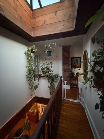 Building Photo - 2846 Huntingdon Ave