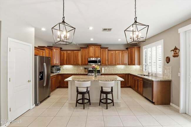 Building Photo - 3834 E Diamond Rd