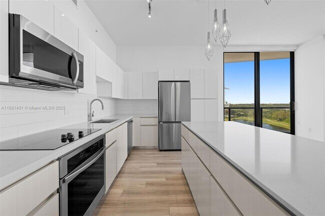 Building Photo - 101 Diplomat Pkwy