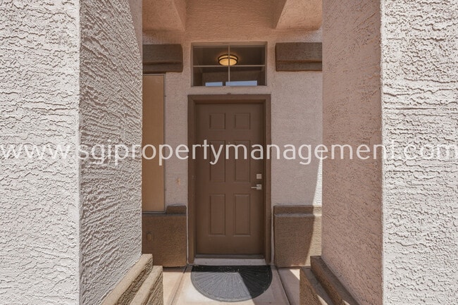 Building Photo - 13178 W Rimrock St