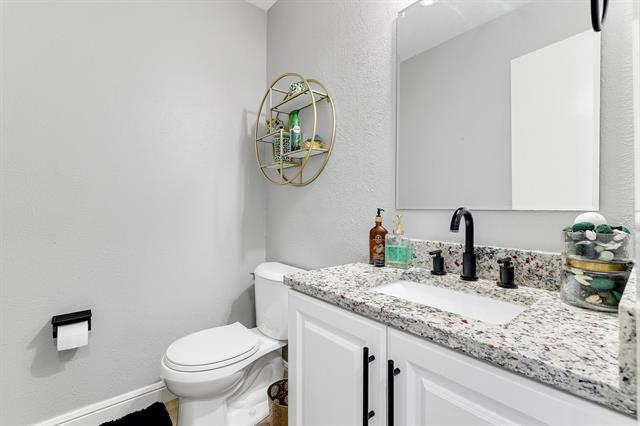 Building Photo - 12814 Pandora Dr