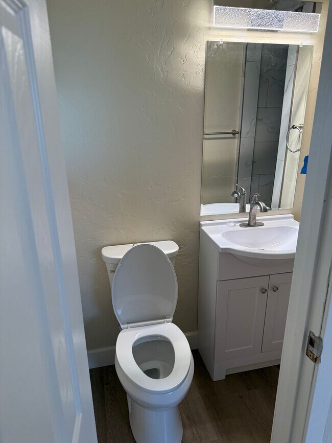 Building Photo - 3/2 Fenced yard PET FRIENDLY PTISD