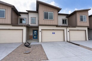 Building Photo - 1514 W Bright Eyes Ln