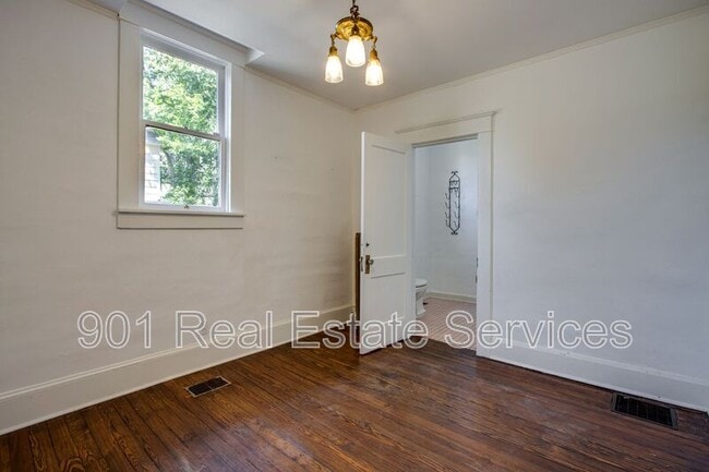 Building Photo - 1234 Vinton Ave