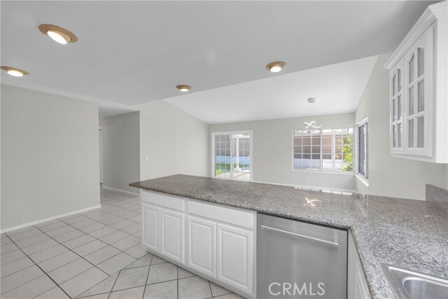 Building Photo - 14232 Matisse Ave