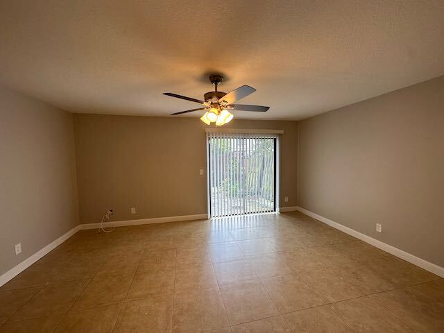 Building Photo - 5153 Breckenridge Pl