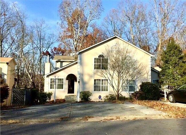 Primary Photo - 4143 Lake Mist Dr NW
