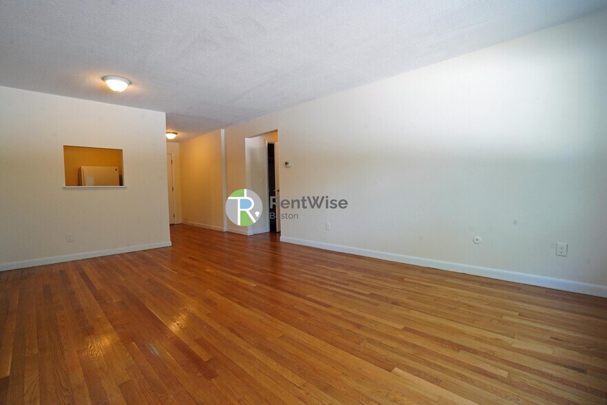 Building Photo - 66 Homer Ave