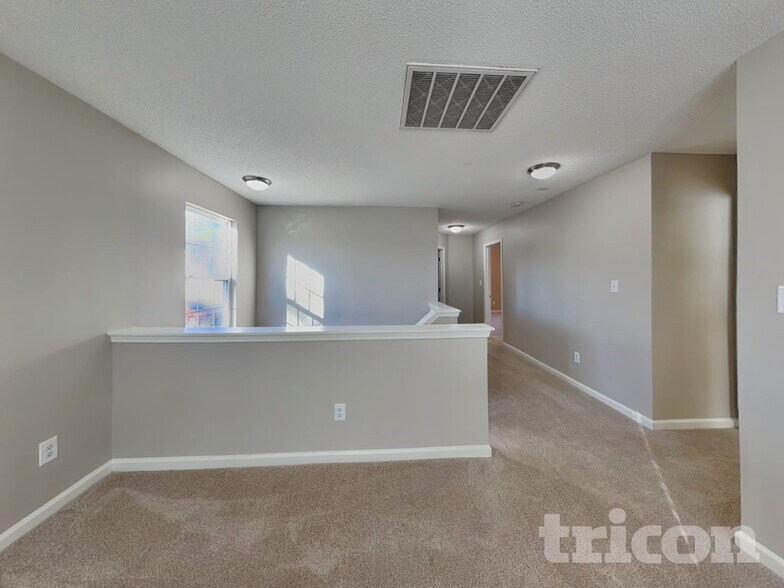 Building Photo - 3445 Dutchman Rd