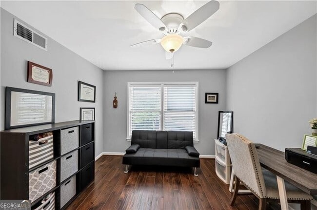 Building Photo - 49 La Rue Pl NW