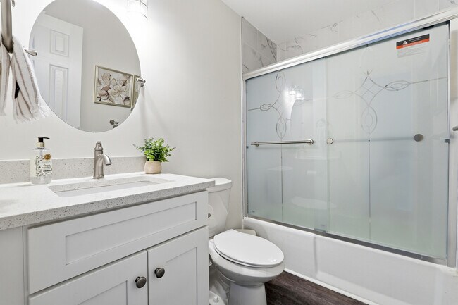 Building Photo - 520 Willeo Rd