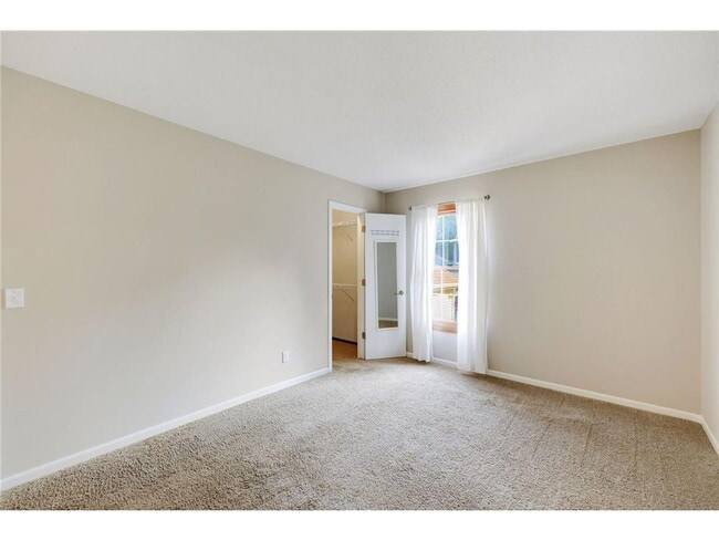Building Photo - 11266 50th Pl N