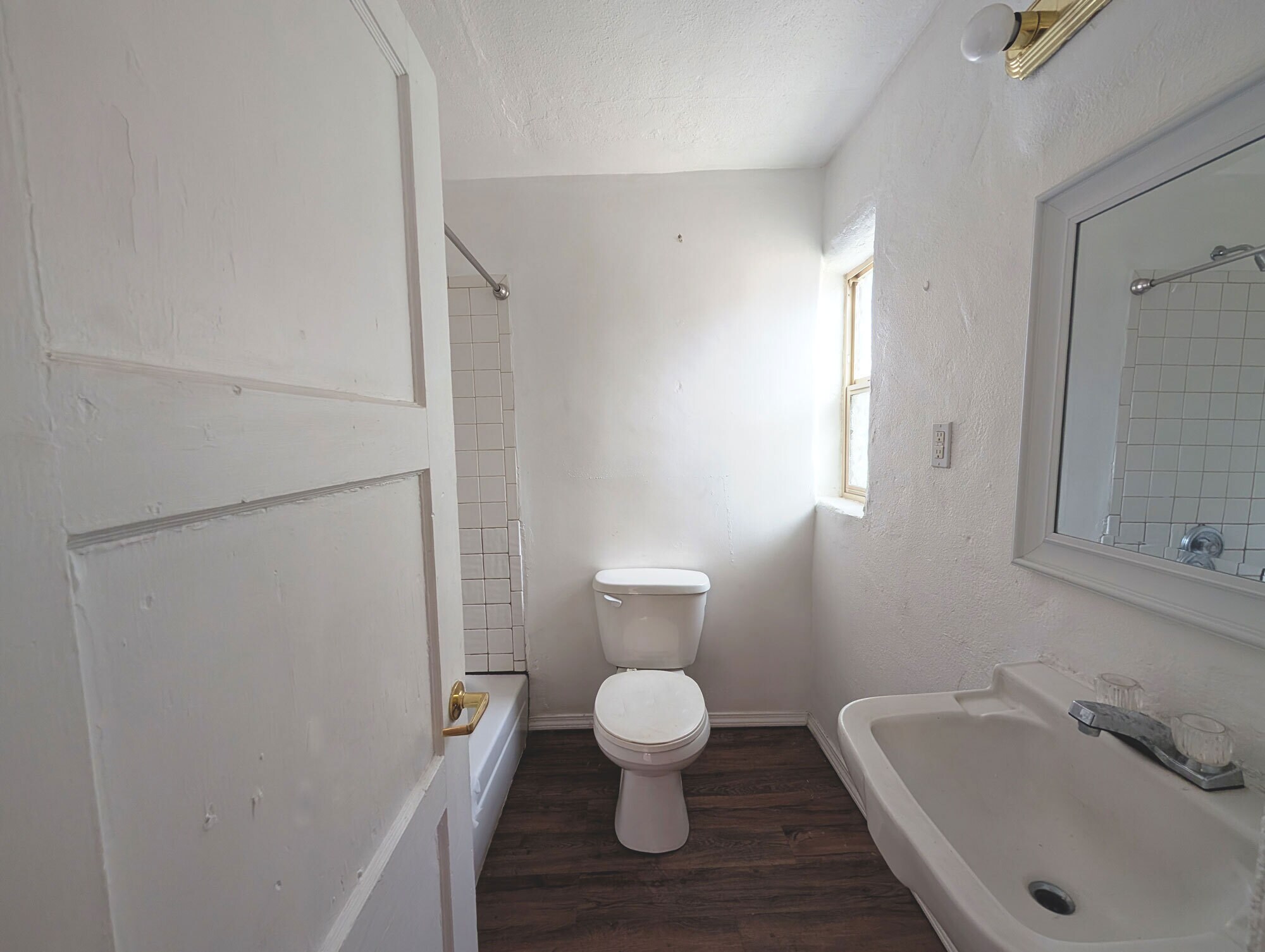 Building Photo - 1203 Barelas St SW