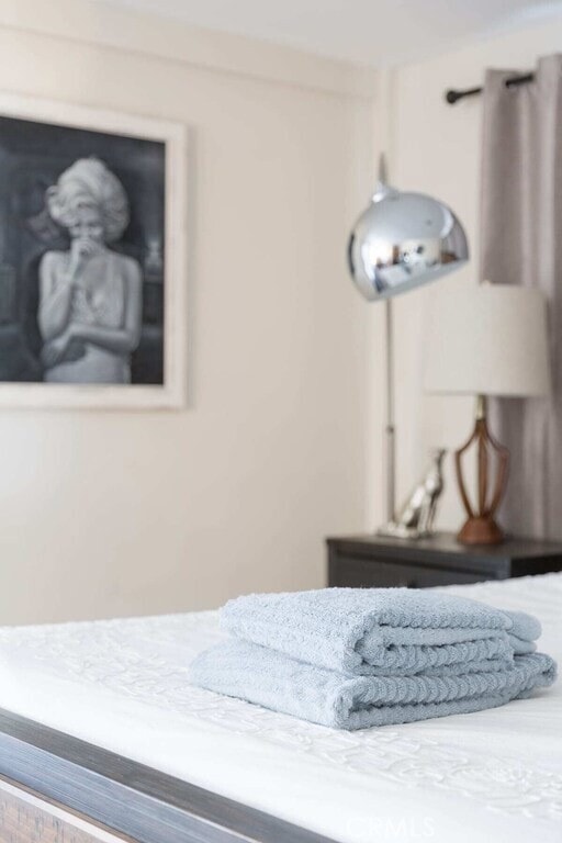 Building Photo - 980 N Biskra Rd