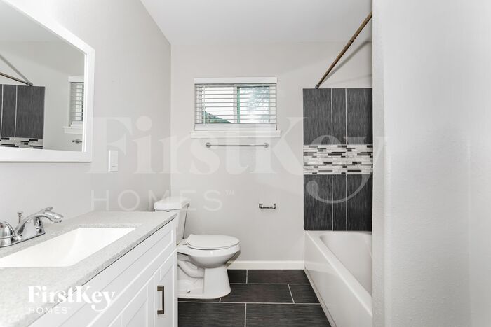 Building Photo - 24707 Wilderness Rd