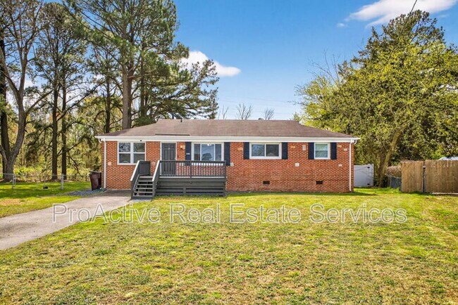 Building Photo - 2012 Midway Ave