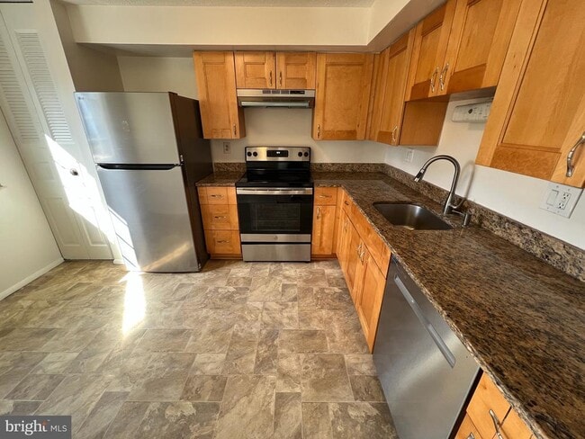 Building Photo - 7728 Havenside Terrace