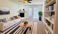 Building Photo - Everyday Comfort in Creekwood Park Townhom...