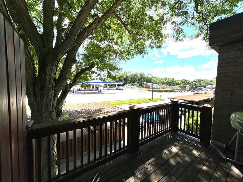 Balcony - 1640 Washtenaw Rd